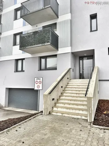 Pronájem bytu 1+kk, Kladno, Štěpána Rautenstraucha, 31 m2