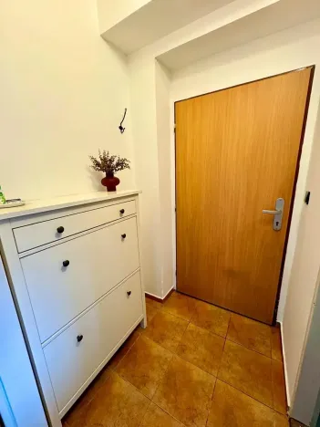 Pronájem bytu 2+1, Králův Dvůr, Jungmannova, 55 m2