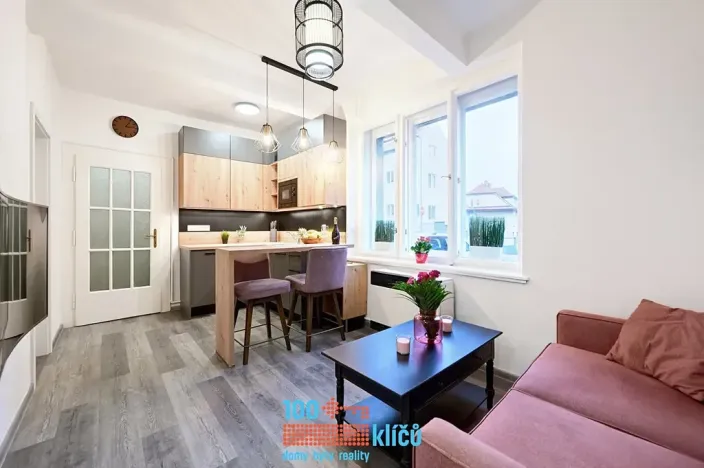 Prodej bytu 1+kk, Praha - Motol, Podhorská, 30 m2