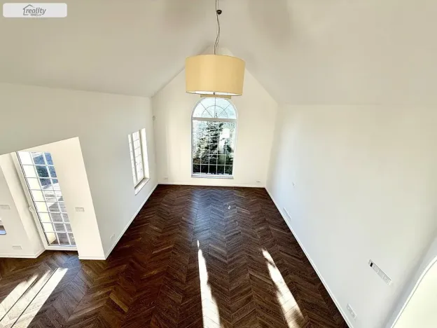 Pronájem rodinného domu, Jesenice - Zdiměřice, Skřivanová, 345 m2