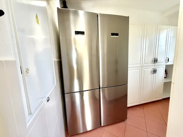 Pronájem rodinného domu, Jesenice - Zdiměřice, Skřivanová, 345 m2