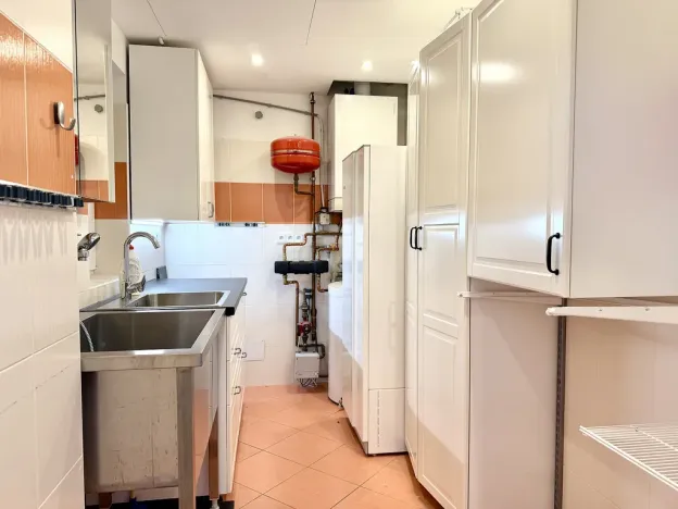 Pronájem rodinného domu, Jesenice - Zdiměřice, Skřivanová, 345 m2