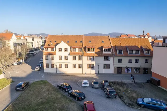 Prodej bytu 1+kk, Beroun, Náměstí Joachima Barranda, 42 m2