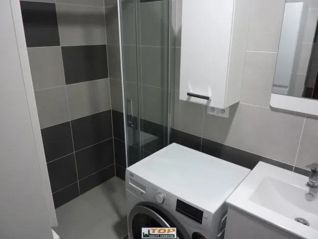 Prodej bytu 3+1, Chomutov, Matěje Kopeckého, 76 m2