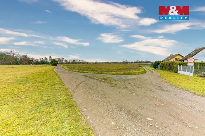 Prodej pole, Staré Hradiště, 8036 m2