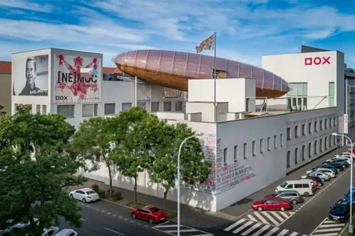 Prodej bytu 2+1, Praha - Holešovice, U Uranie, 55 m2