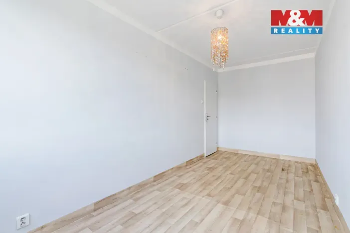 Prodej bytu 3+1, Teplice - Prosetice, Rovná, 67 m2