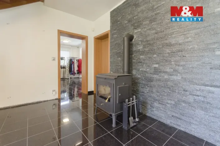 Prodej obchodního prostoru, Ostrava - Třebovice, Na Bezděku, 250 m2