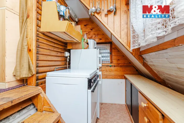 Prodej chaty, Červený Kostelec, Chrby, 34 m2