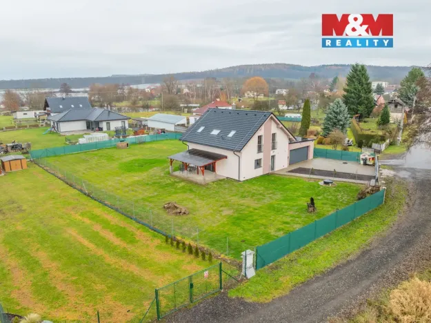 Prodej rodinného domu, Dolní Bousov - Vlčí Pole, 213 m2