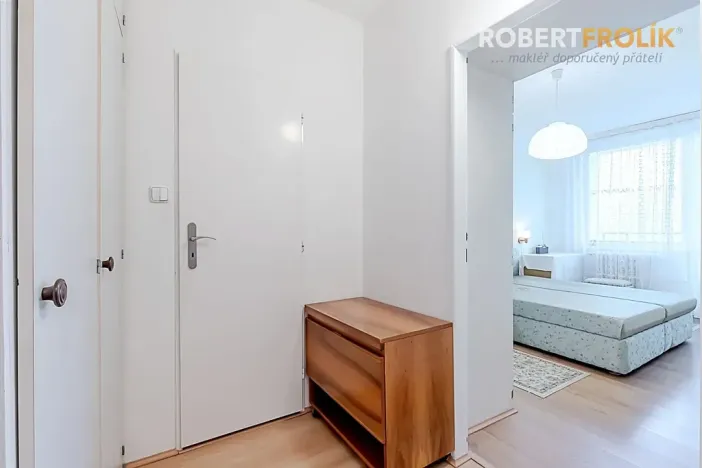 Pronájem bytu 4+kk, Praha - Ruzyně, Dědinská, 90 m2