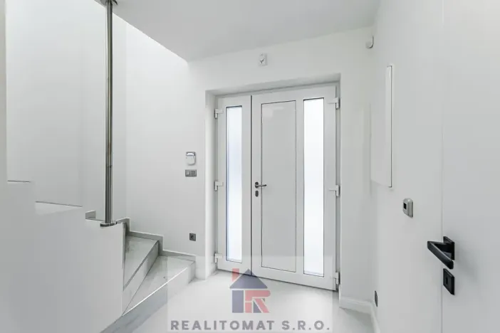 Prodej bytu 4+kk, Praha - Komořany, Pod lesem, 127 m2