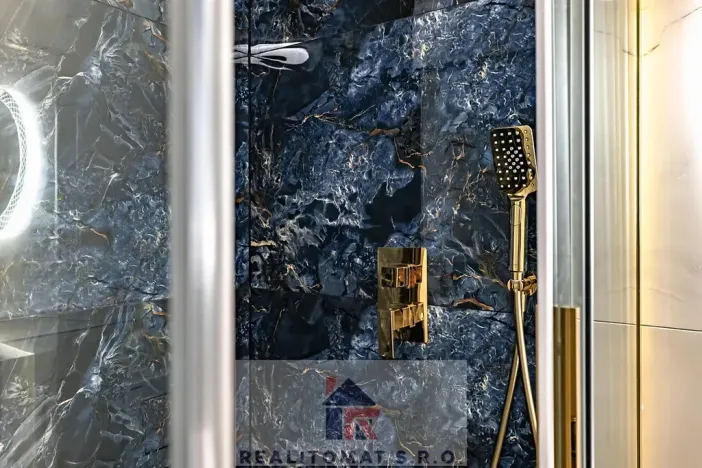 Prodej bytu 4+kk, Praha - Komořany, Pod lesem, 127 m2