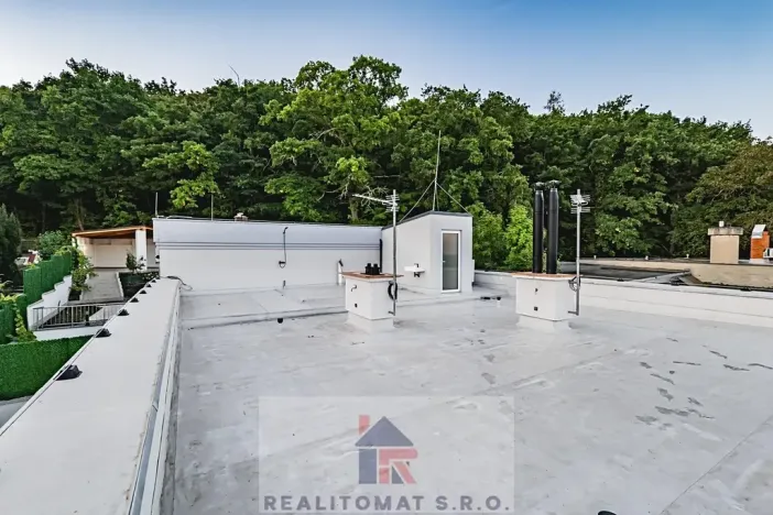 Prodej vily, Praha - Komořany, Pod lesem, 770 m2