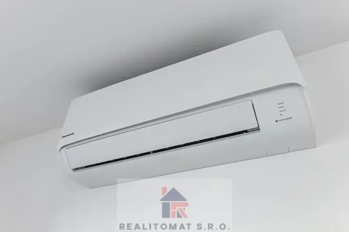 Prodej vily, Praha - Komořany, Pod lesem, 770 m2