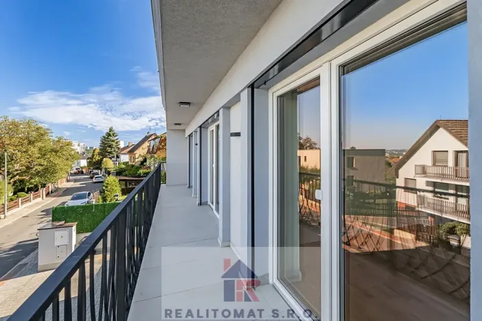 Prodej vily, Praha - Komořany, Pod lesem, 770 m2