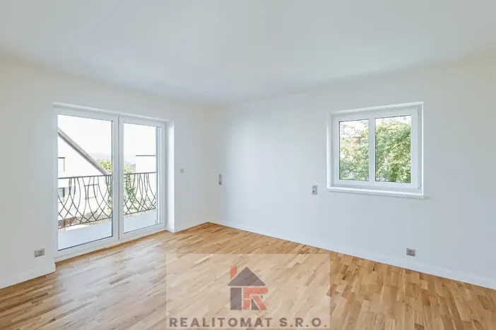 Prodej vily, Praha - Komořany, Pod lesem, 770 m2