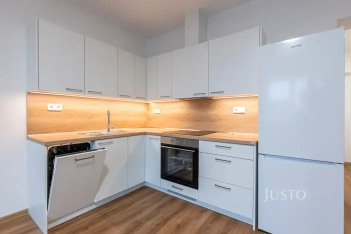 Pronájem bytu 1+kk, Staré Město, Hradišťská, 34 m2