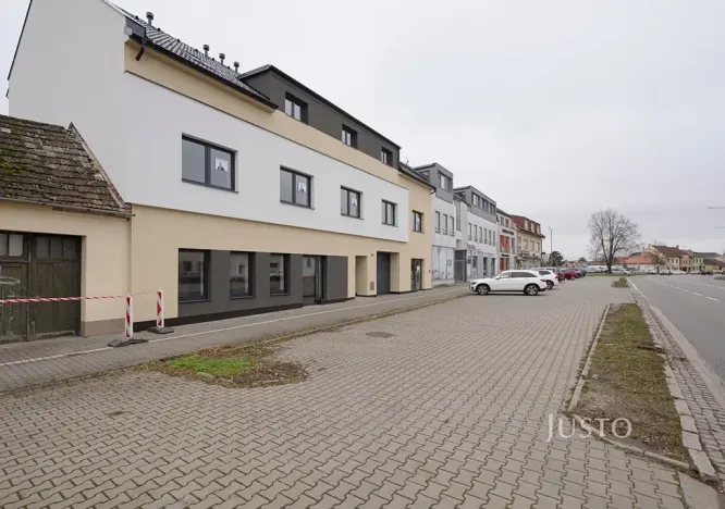 Pronájem bytu 2+kk, Staré Město, Hradišťská, 53 m2