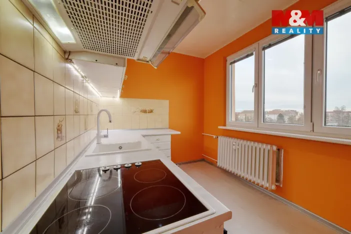 Pronájem bytu 1+1, Cheb, Osvobození, 35 m2