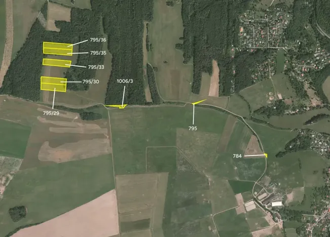 Prodej pole, Čisovice, 118495 m2