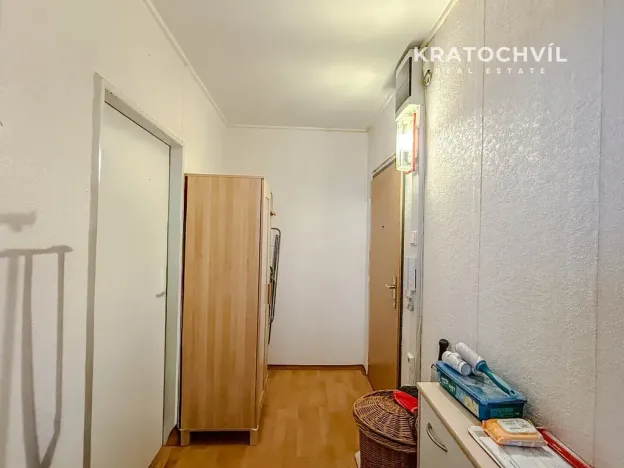 Pronájem bytu 1+kk, Praha - Řepy, Makovského, 40 m2