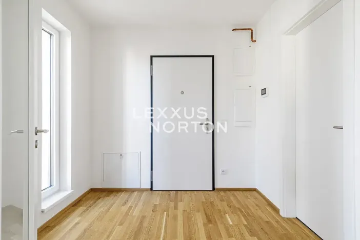 Prodej bytu 2+kk, Praha - Žižkov, Biskupcova, 69 m2