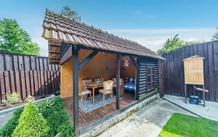 Prodej bytu 3+1, Trhové Sviny, 72 m2