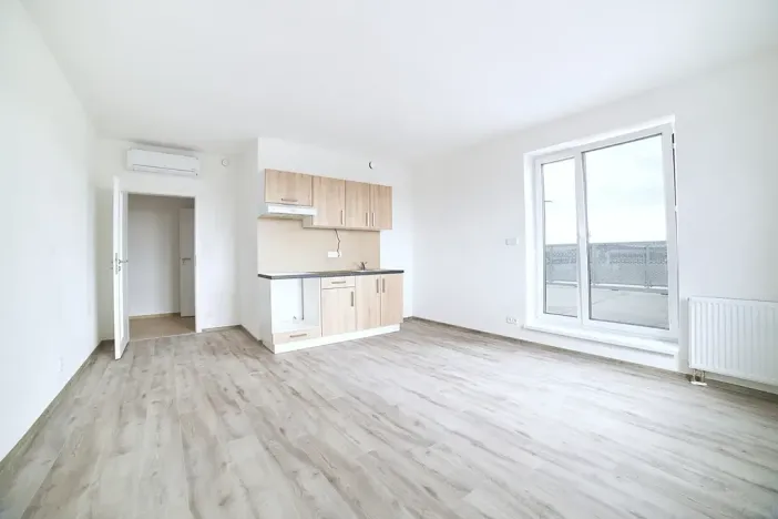 Pronájem bytu 2+kk, Plzeň, Železniční, 78 m2