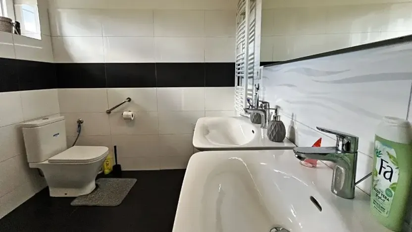 Prodej ubytování, Dešov, 2827 m2