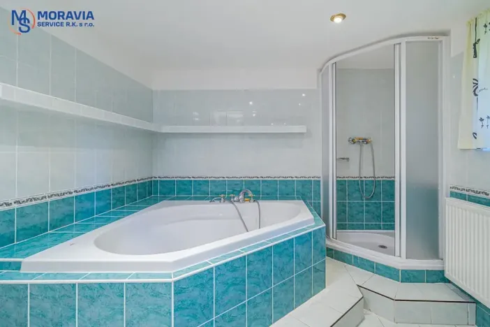 Prodej rodinného domu, Vysoké nad Jizerou, Bozkovská, 310 m2