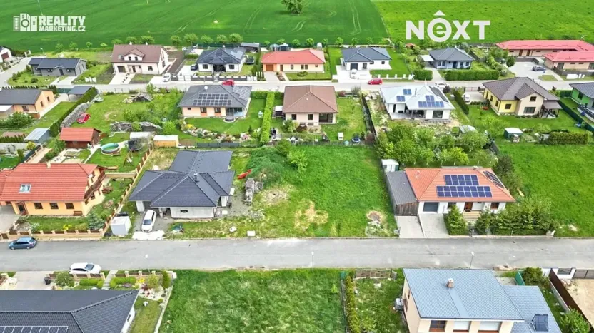 Prodej pozemku pro bydlení, Lipovec, 738 m2