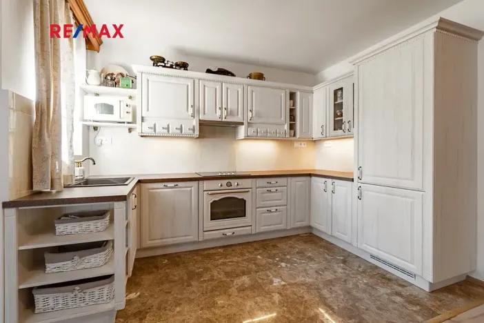 Prodej rodinného domu, Štěchovice, 170 m2