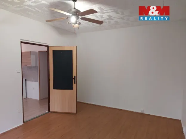 Pronájem bytu 1+1, Litomyšl - Litomyšl-Město, Komenského nám., 36 m2