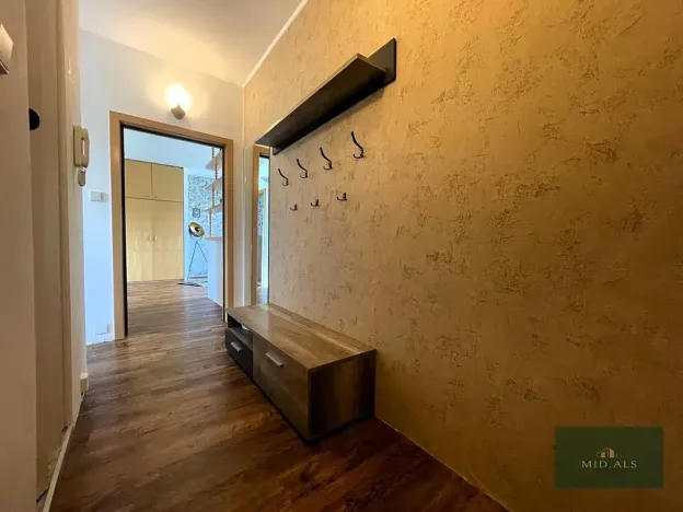 Prodej bytu 3+1, Plzeň, Manětínská, 70 m2