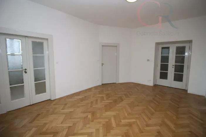 Pronájem bytu 5+1, Plzeň - Jižní Předměstí, U Trati, 130 m2