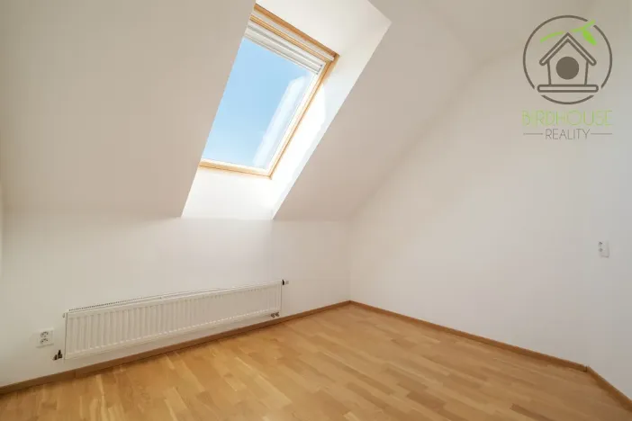 Prodej bytu 3+1, Praha - Suchdol, Brandejsovo náměstí, 116 m2