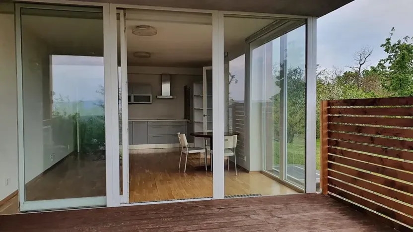 Pronájem bytu 1+kk, Praha - Modřany, Spinozova, 38 m2