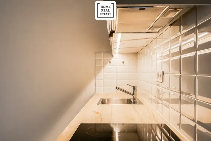 Prodej bytu 1+kk, Praha - Smíchov, Pod Barvířkou, 32 m2