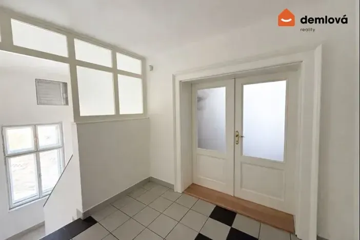 Pronájem kanceláře, Ostrava, Smetanovo náměstí, 113 m2