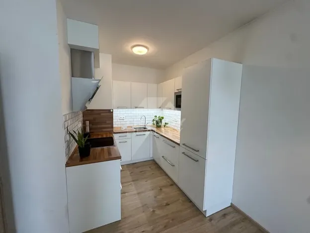 Pronájem bytu 2+kk, Praha - Hostivař, Fojtova, 49 m2