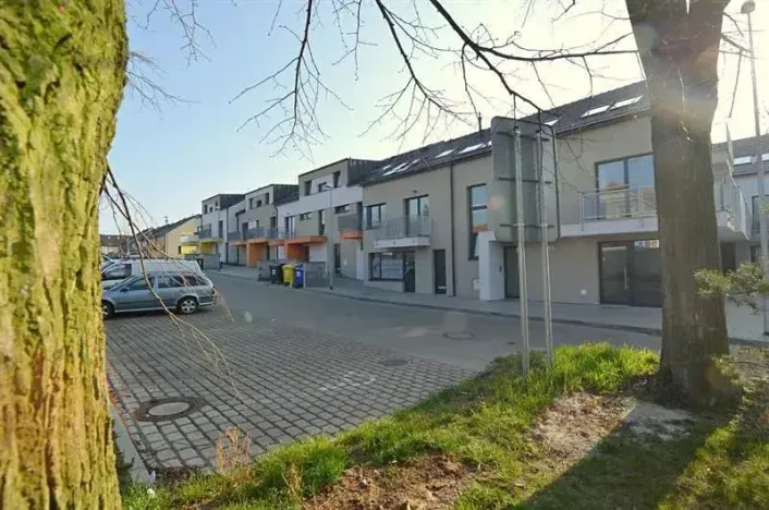 Pronájem bytu 1+kk, Vestec, U Hrubých, 35 m2