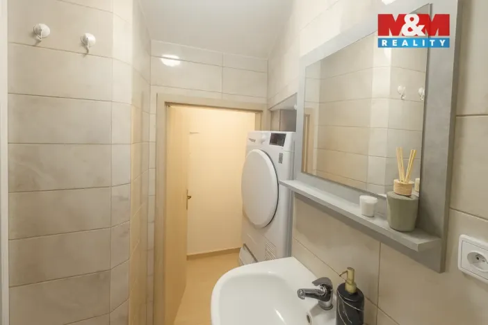 Prodej bytu 2+kk, Dolní Loučky, 54 m2