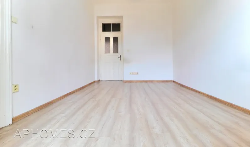 Pronájem bytu 3+kk, Praha - Holešovice, Dobrovského, 62 m2