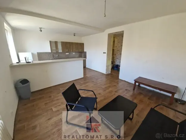 Prodej bytu 1+kk, Most, tř. Budovatelů, 37 m2