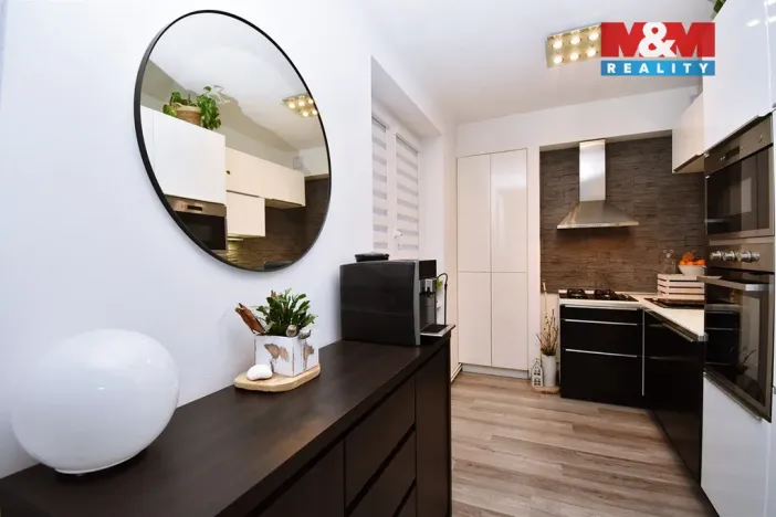 Prodej bytu 3+1, Roudnice nad Labem, třída T. G. Masaryka, 67 m2