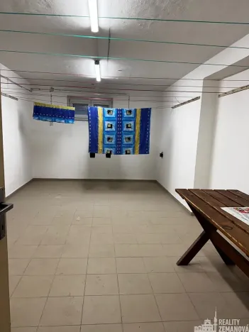 Prodej bytu 2+1, Neveklov, Benešovská, 51 m2