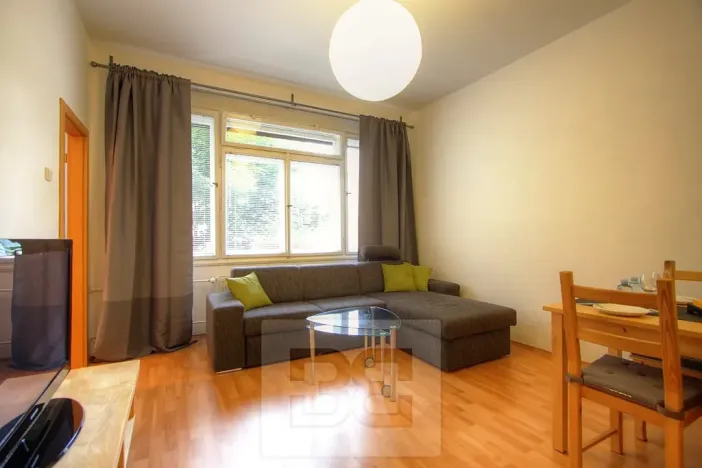 Pronájem bytu 1+1, Praha - Malá Strana, Újezd, 37 m2