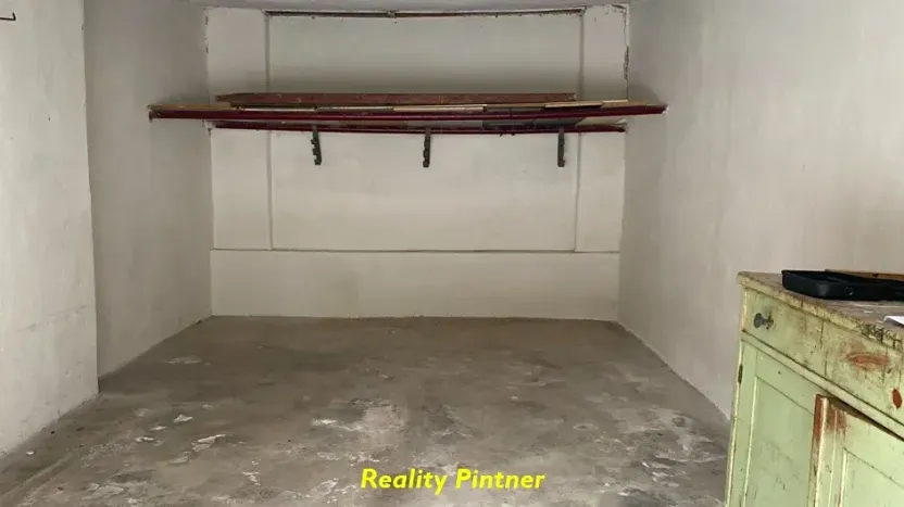 Pronájem garáže, Příbram, Březnická, 17 m2