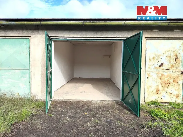 Pronájem garáže, Mladá Boleslav - Čejetice, 18 m2